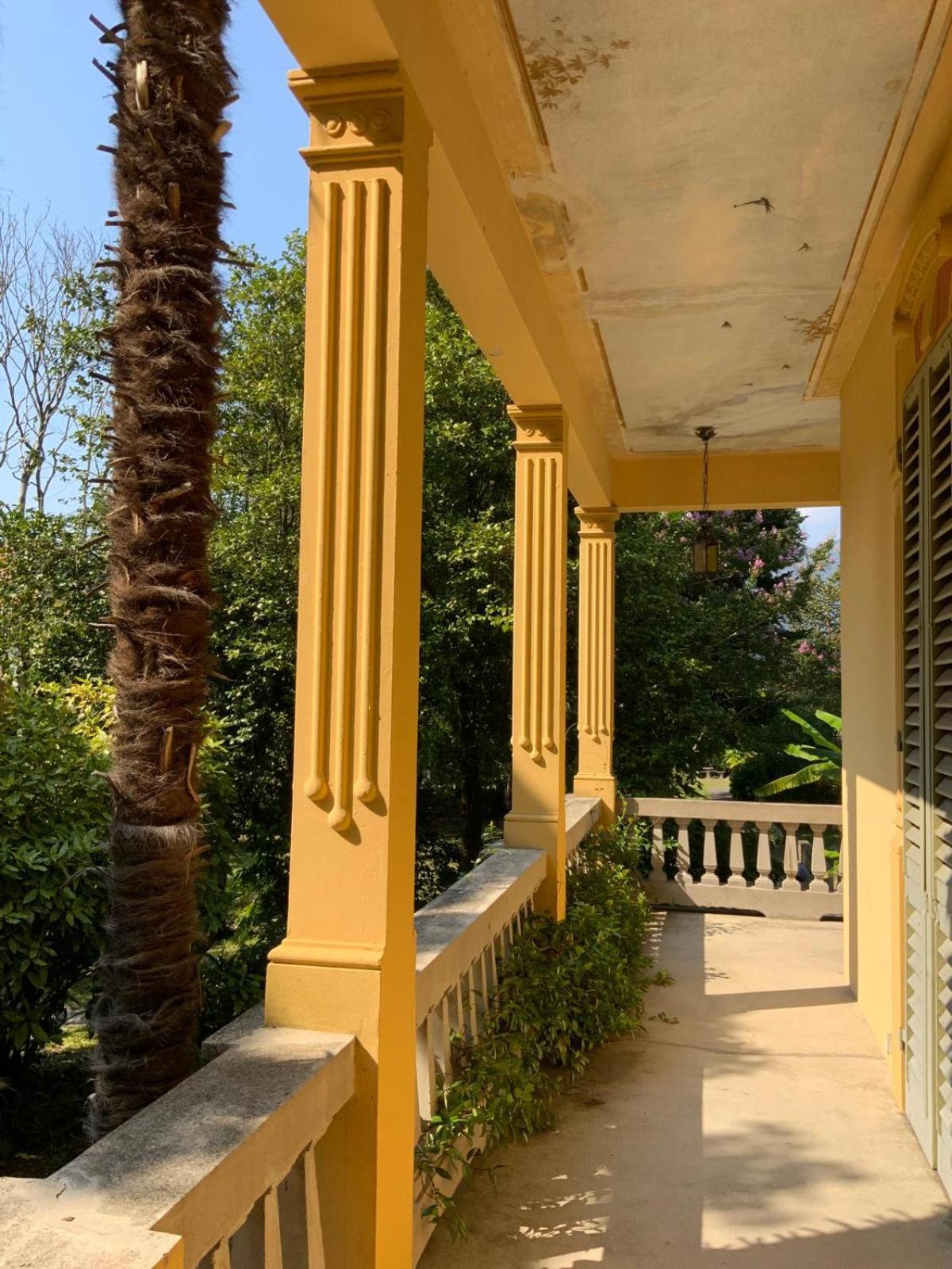 Villa Del Castanar Maccagno Exteriör bild