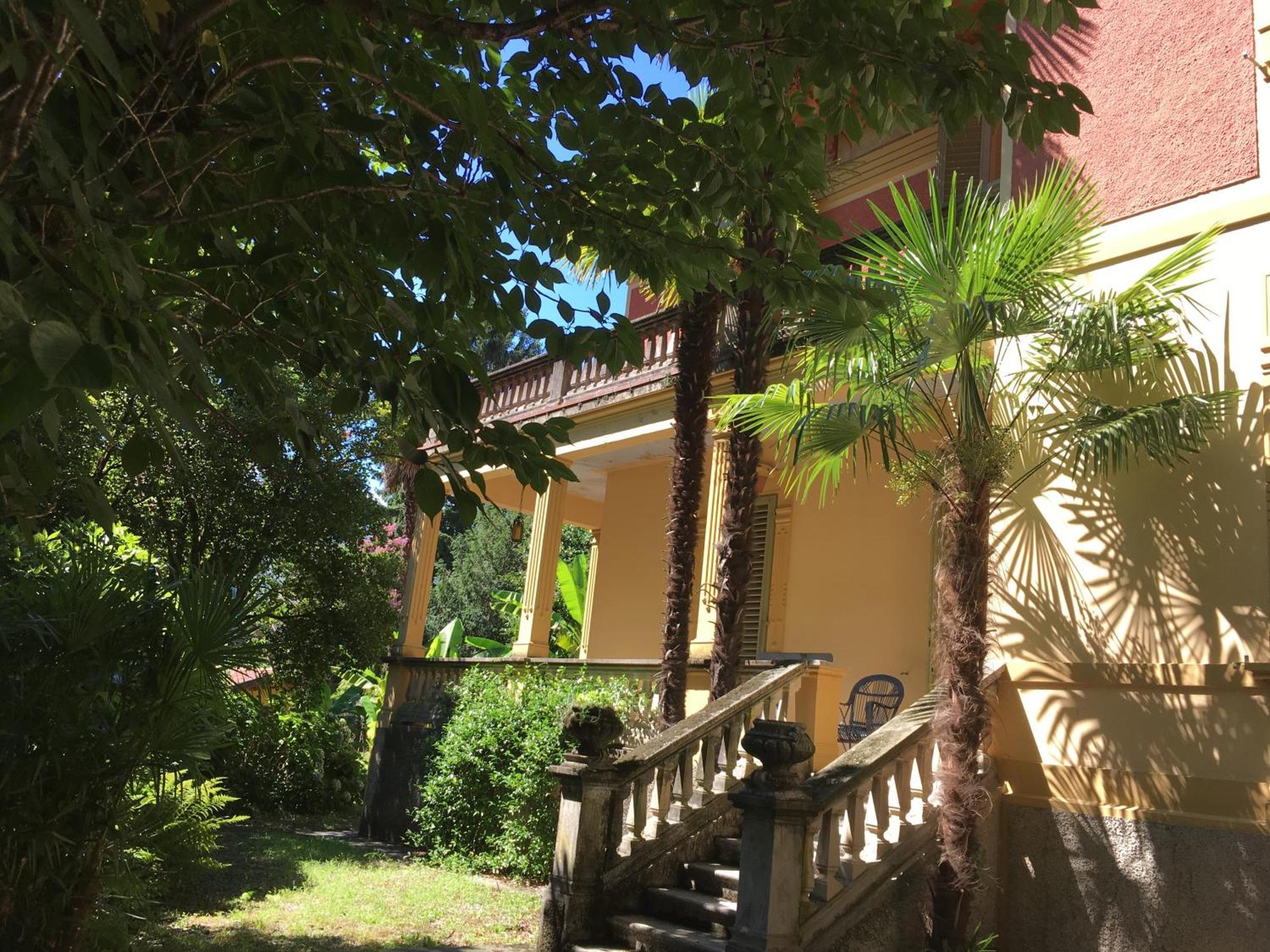 Villa Del Castanar Maccagno Exteriör bild